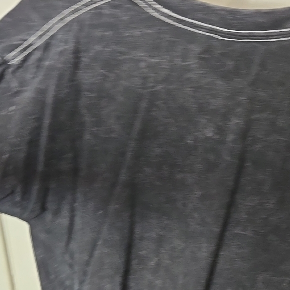 Black Charmander Graphic Short Sleeve Tee - Picture 4 of 5